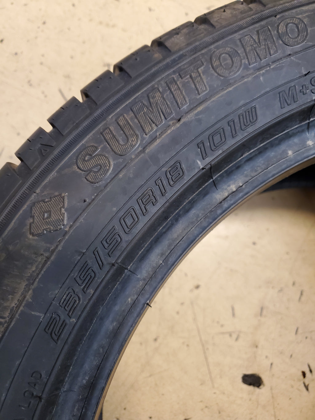 SUMITOMO HTR A/S P03 BSW P 235 50 18 101W ALL SEASON TIRE ASP13