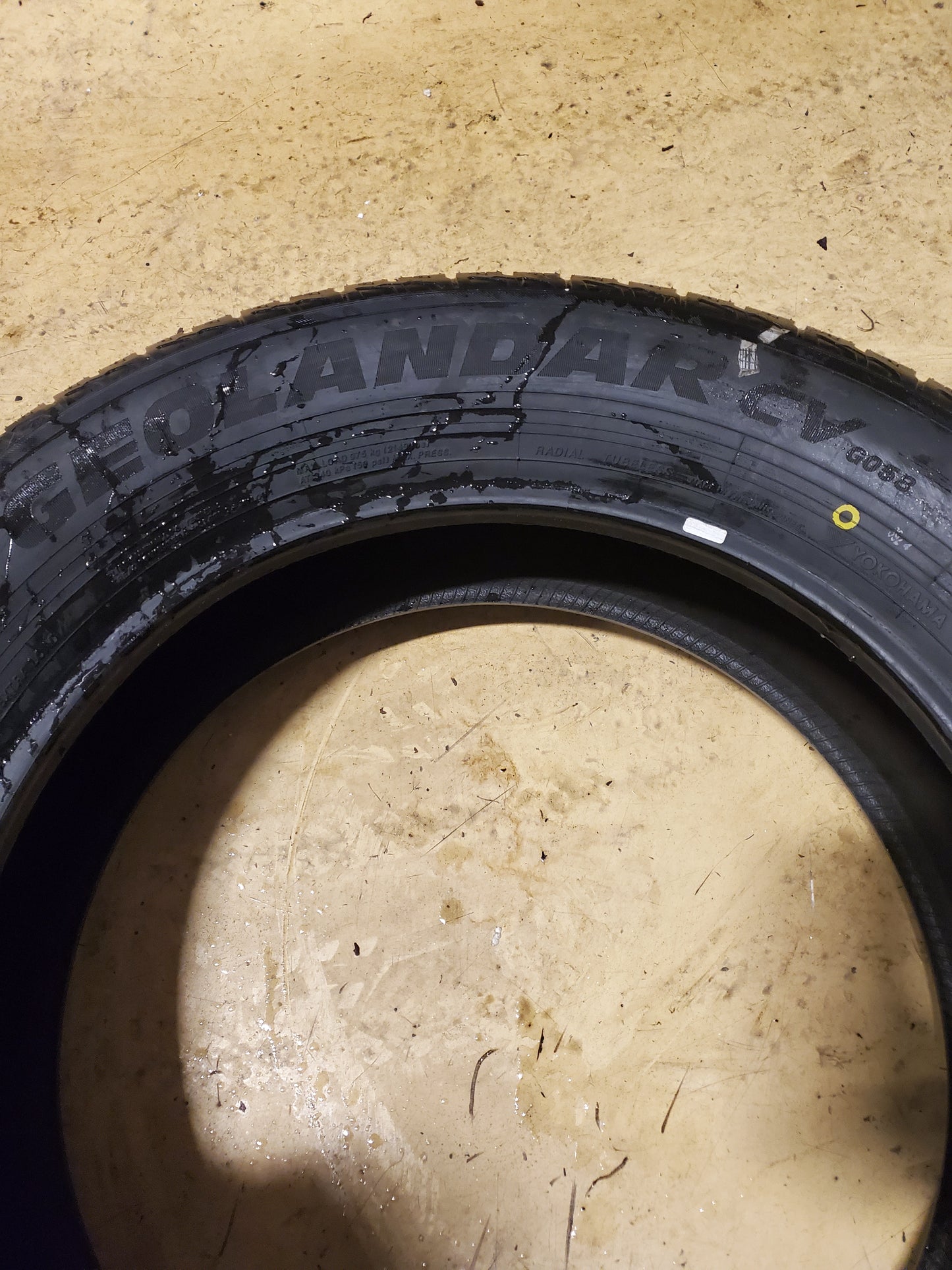 YOKOHAMA GEOLANDAR CV G058 BSW P 235 60 18 107V XL ALL SEASON TIRE 110105830
