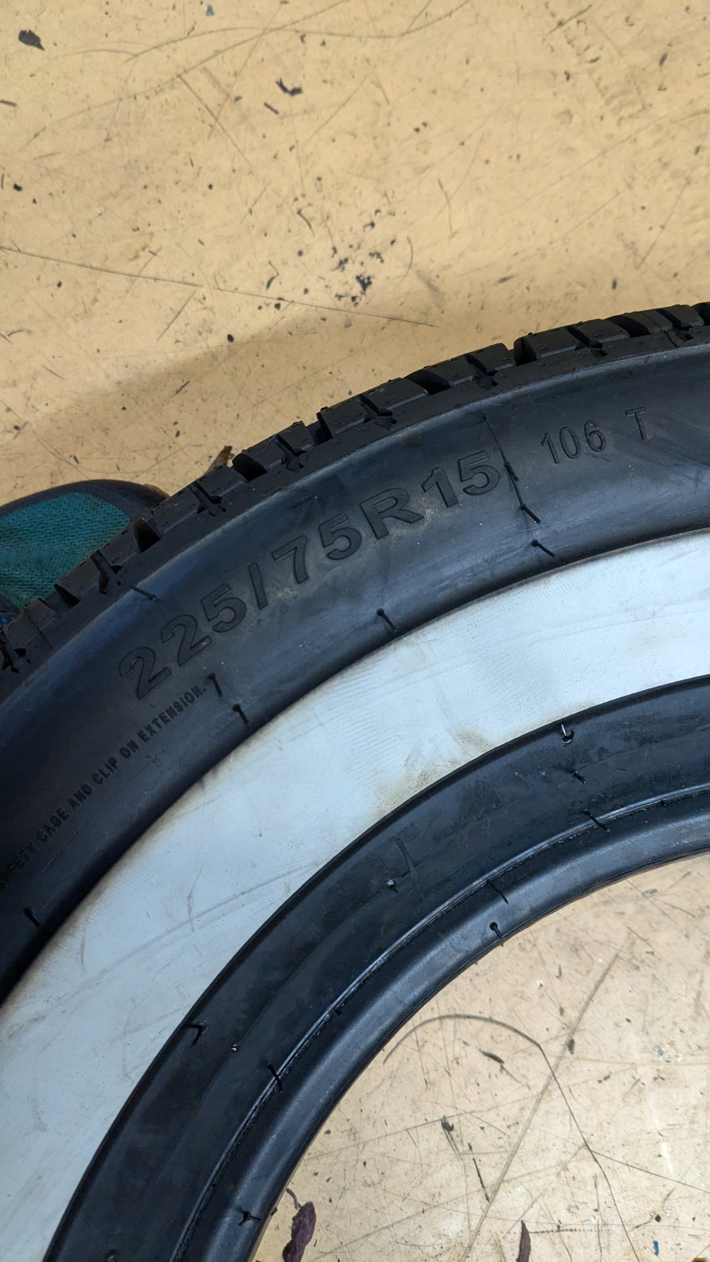 COKER CLASSIC STAR SERIES WHITEWALL WSW P 225 75 15 106T XL TIRE 738107