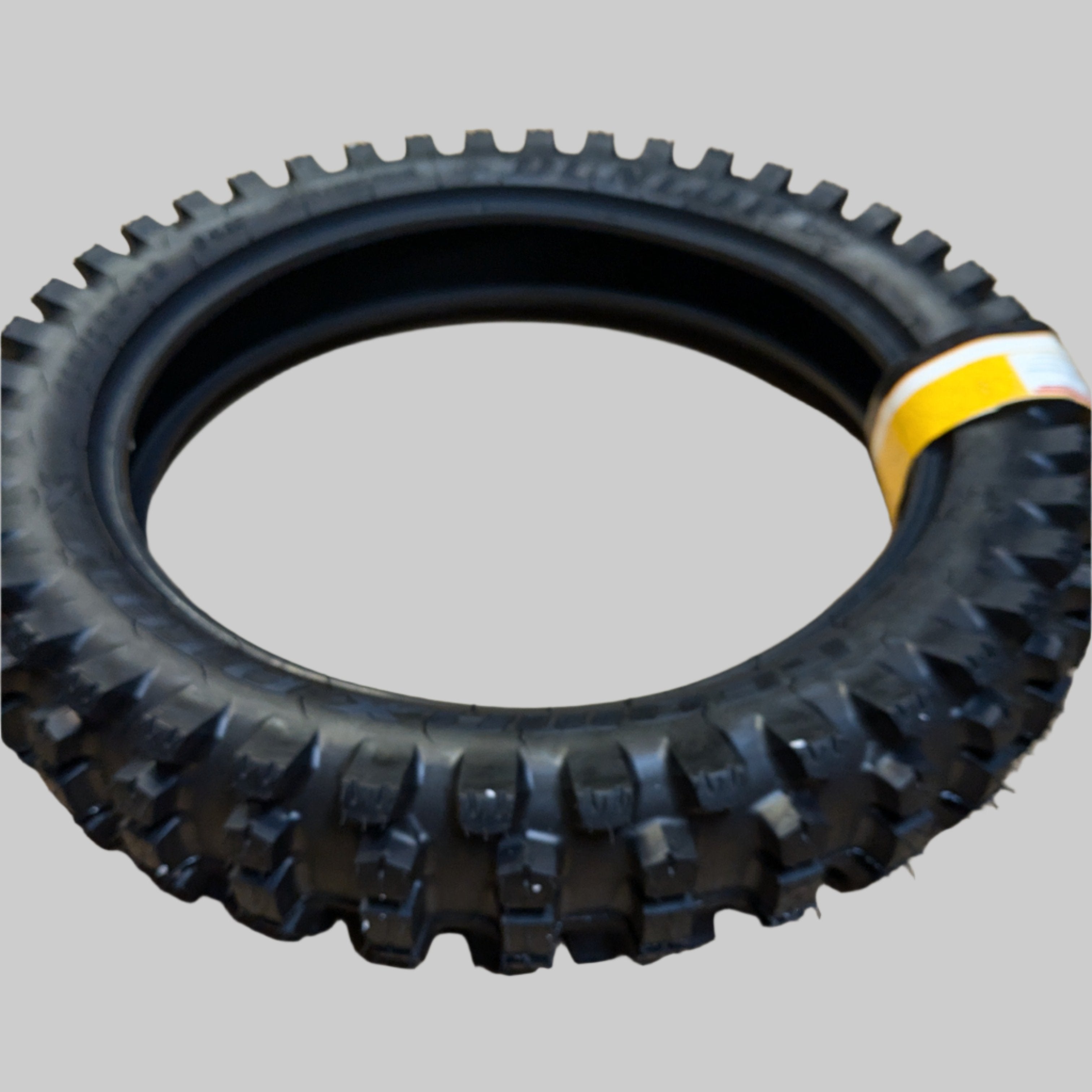 DUNLOP GEOMAX AT81 EX SOFT COMPOUND 110 100 18 64M REAR MOTORCYCLE TIRE 45229521