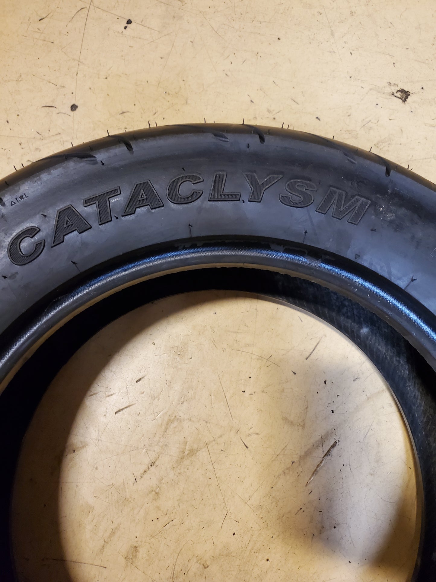 KENDA K6702 CATACLYSM BSW 170 80 15 77H REAR MOTORCYCLE TIRE 46702150101