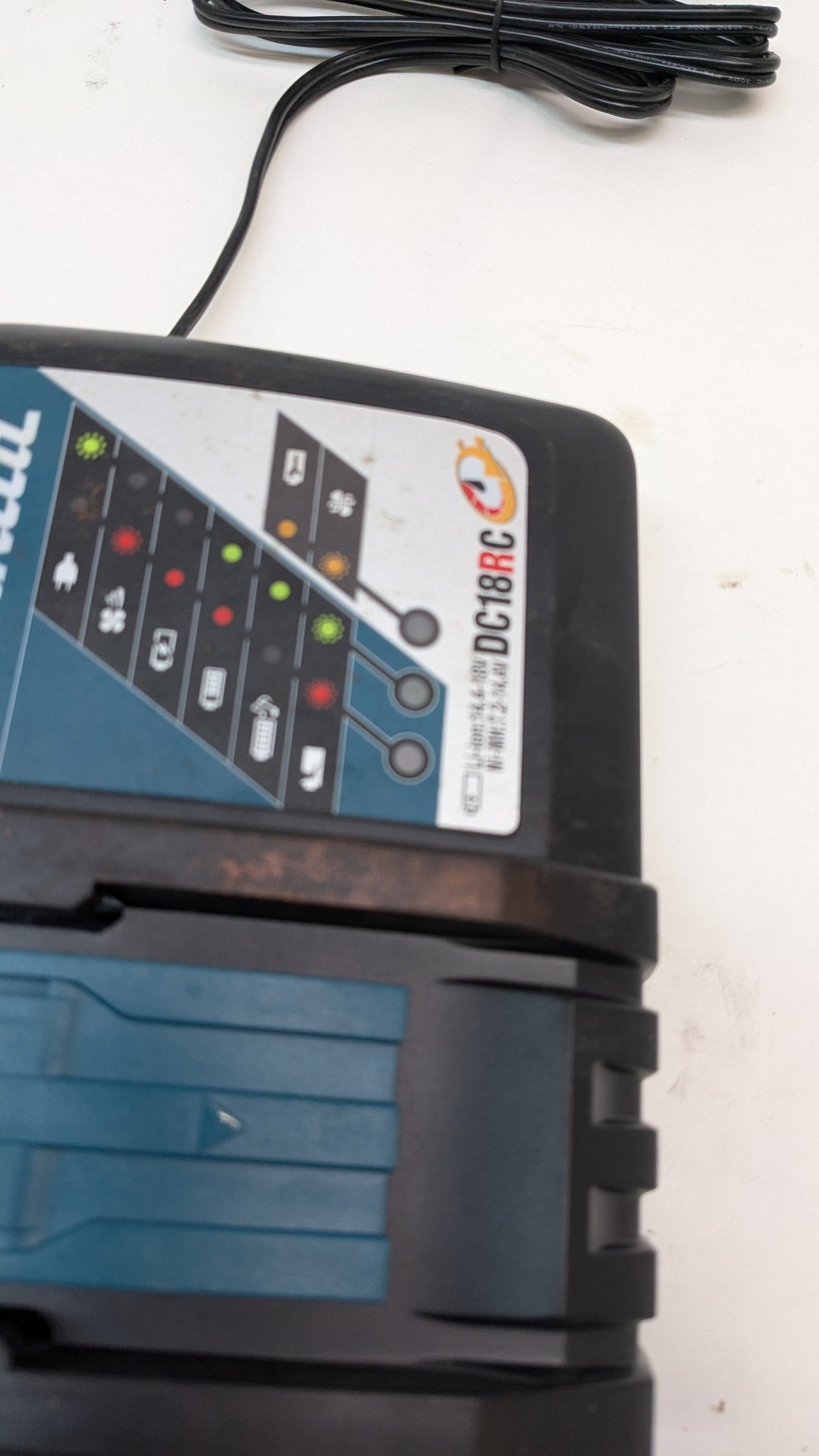 BURNDY PATRIOT 750 SERIES CRIMPER WITH CHARGER AND NEW BATTERY