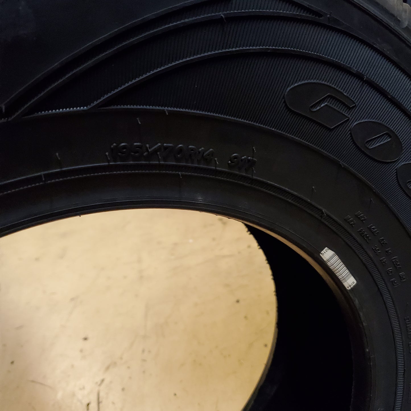 NEW OLD STOCK GOODYEAR ASSURANCE ALL SEASON P 195 70 14 91T SL TIRE 407736374