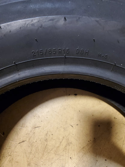 UNIROYAL TIGER PAW TOURING A/S BSW P 215 65 16 98H ALL SEASON TIRE 53849