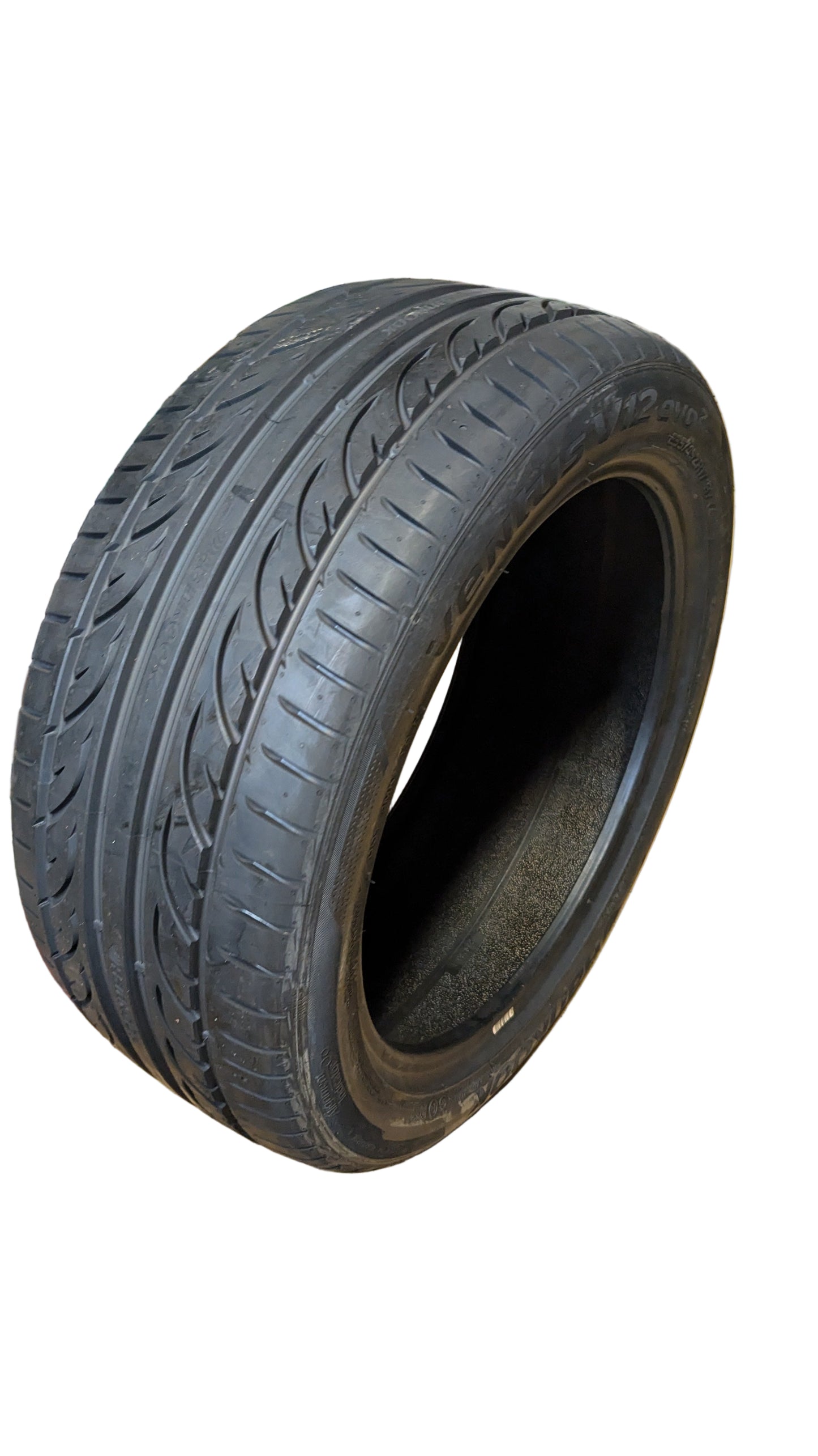 NOS HANKOOK VENTUS V12 EVO2 BSW P 235 45 17 97Y XL HIGHWAY TIRE 1015237