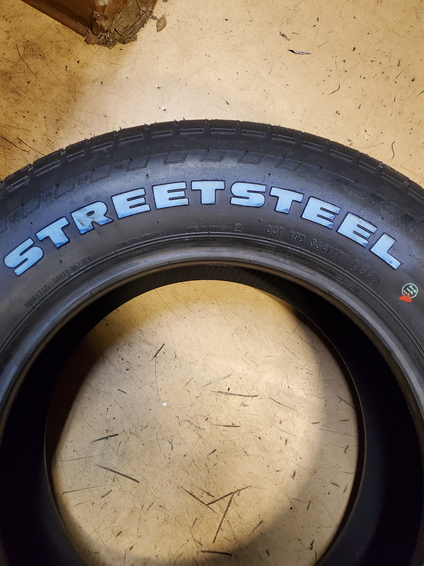2 MILESTAR STREETSTEEL RWL P 235 60 15 98T ALL SEASON TIRE 24482001