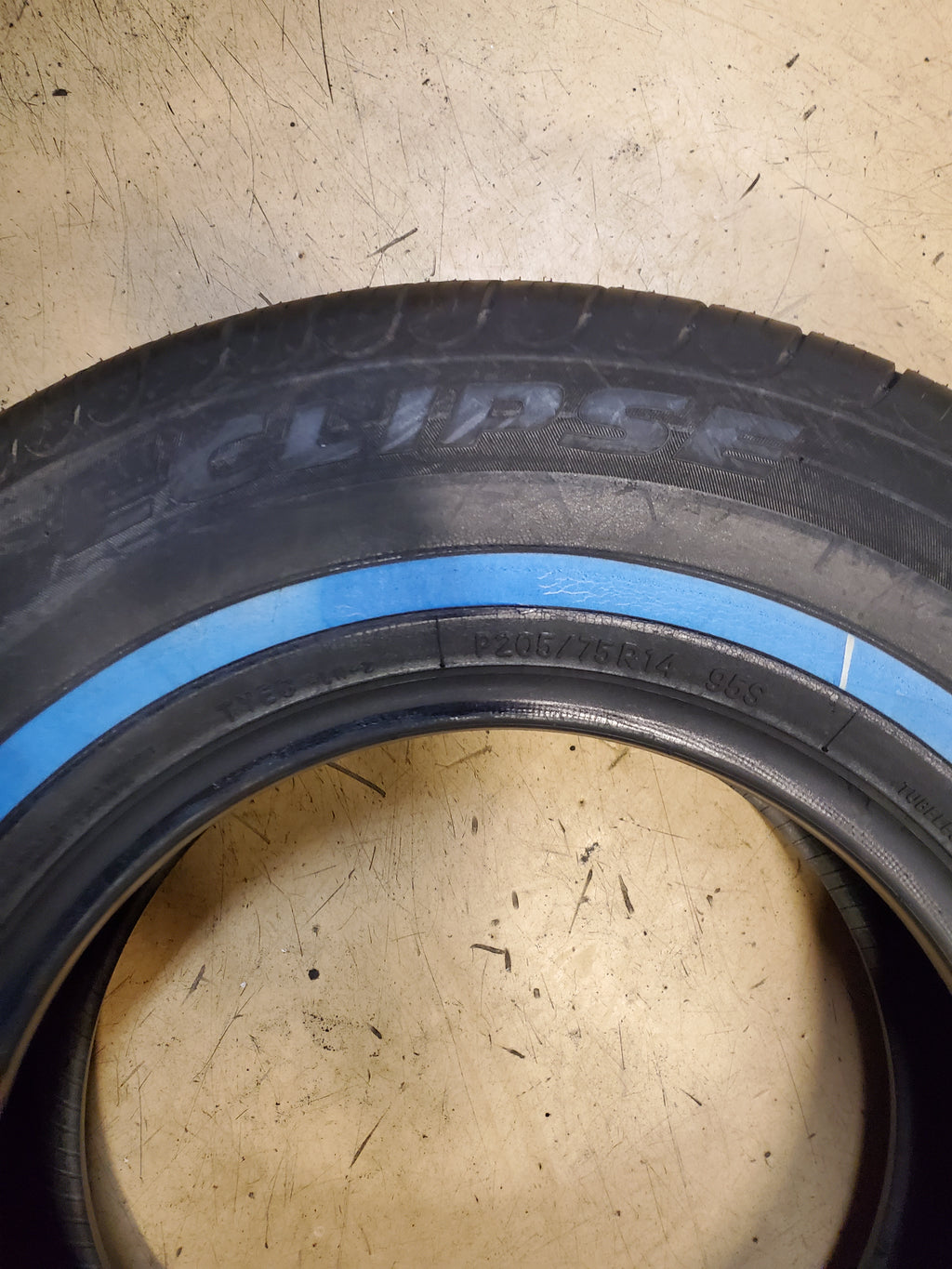 NOS TOYO ECLIPSE NWW P 205 75 14 95S ALL SEASON TIRE 160250