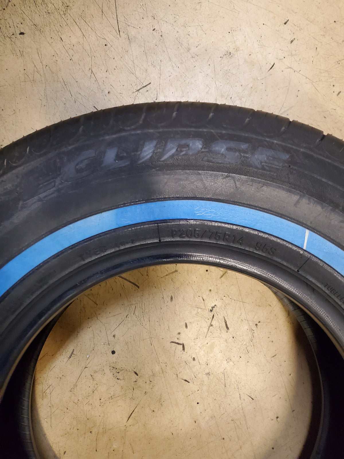 NOS TOYO ECLIPSE NWW P 205 75 14 95S ALL SEASON TIRE 160250