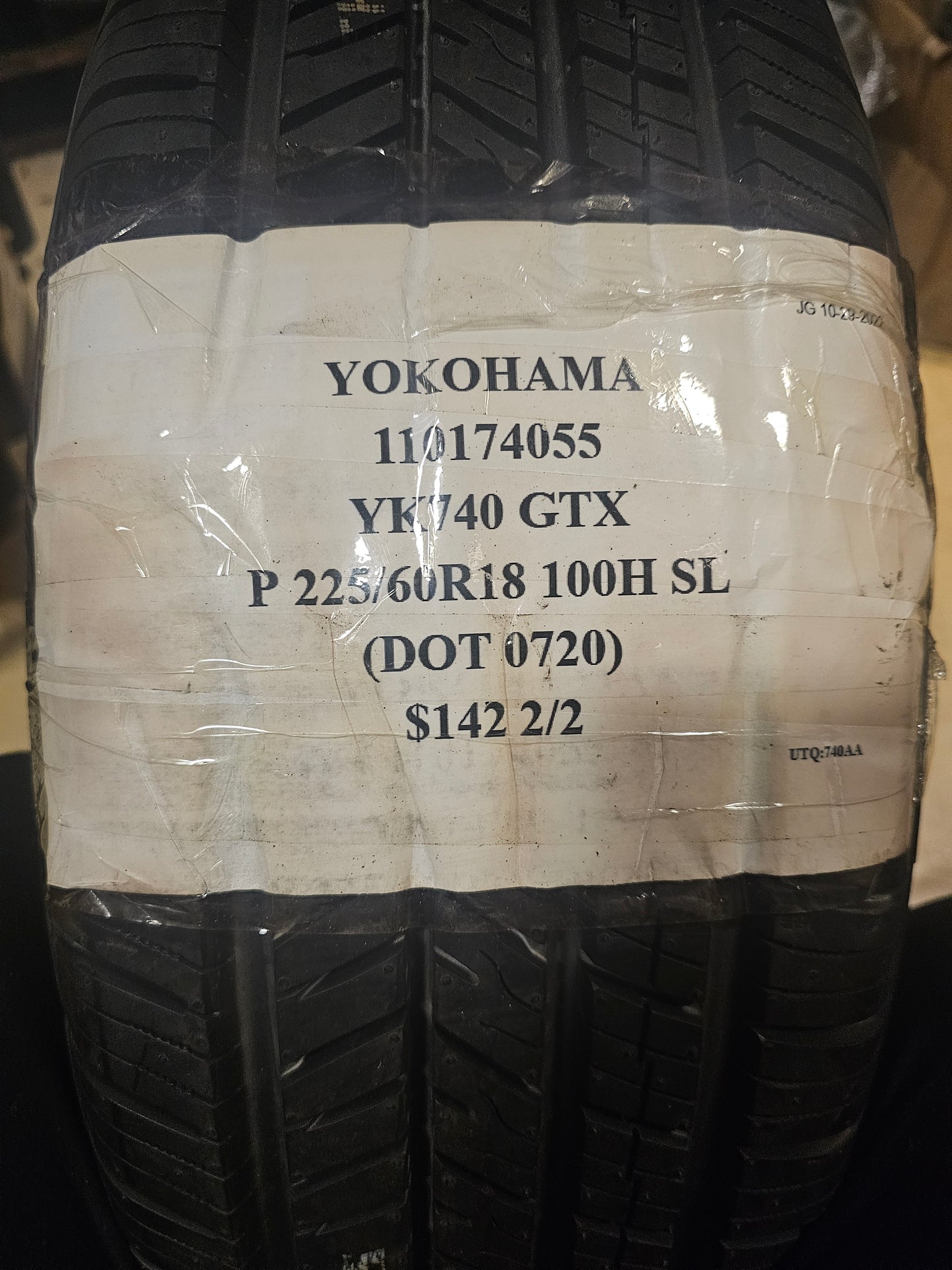 2 YOKOHAMA YK740 GTX  P 225 60 18 100H SL ALL SEASON TIRES  110174055