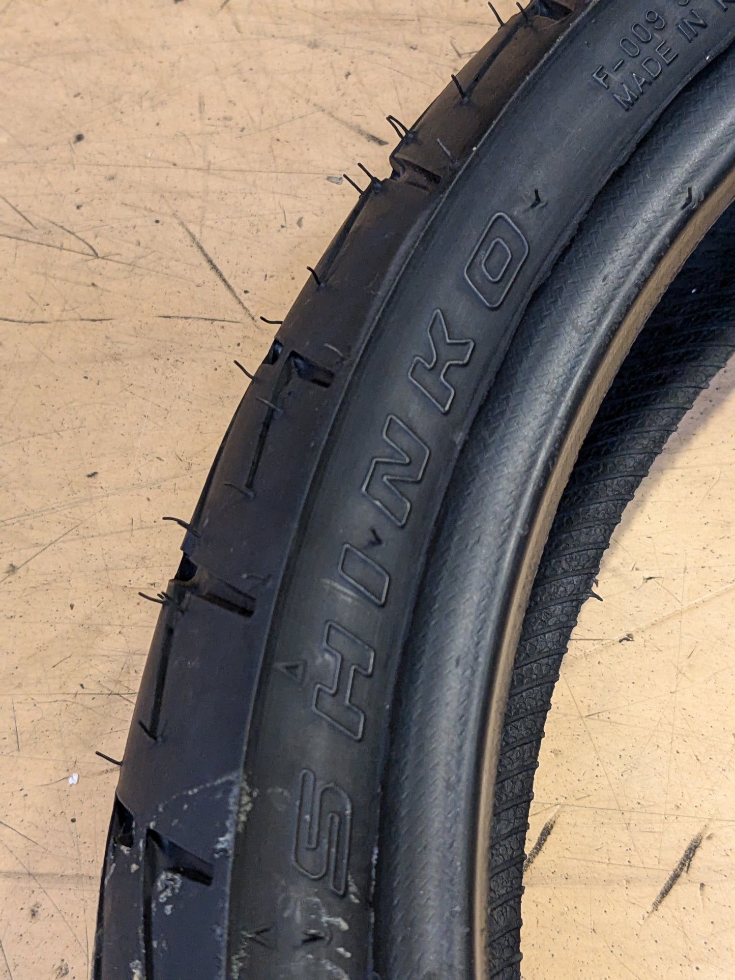 SHINKO F009RR BSW 120 60 17 55W FRONT MOTORCYCLE TIRE 87-4040
