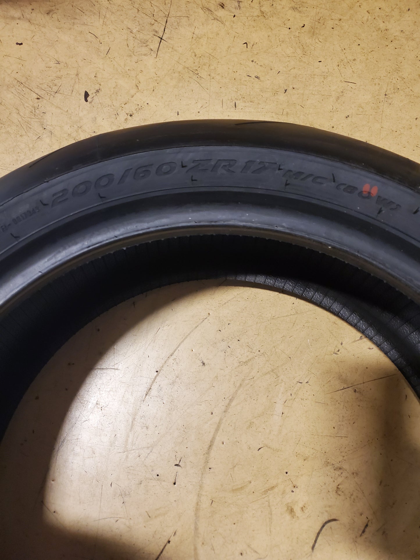 PIRELLI DIABLO ROSSO IV CORSA BSW P 200 60 17 80W REAR MOTORCYCLE TIRE 4150900