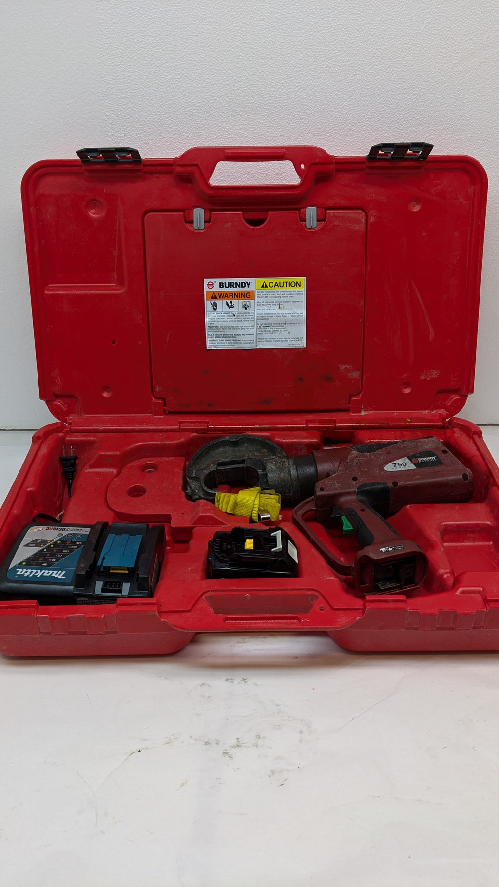 BURNDY PATRIOT 750 SERIES CRIMPER WITH CHARGER AND NEW BATTERY