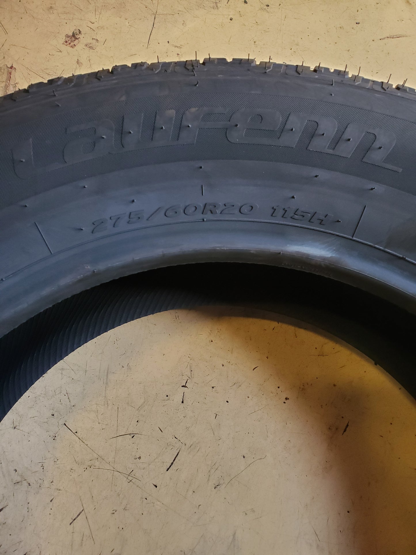 LAUFENN X FIT HT LD01 BSW P 275 60 20 115H ALL SEASON TIRE 1023990