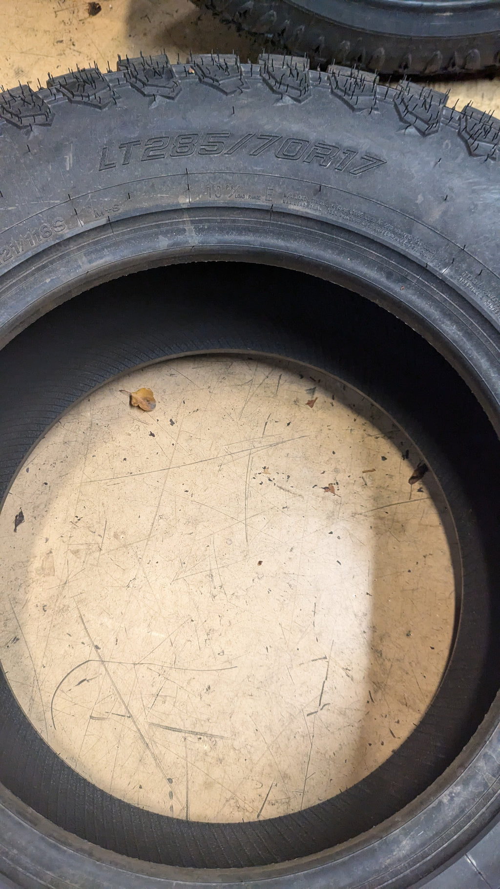 LANDSPIDER WILDTRAX R/T BSW LT 285 70 17 121/118S 10PLY ALL TERRAIN TIRE DAT031