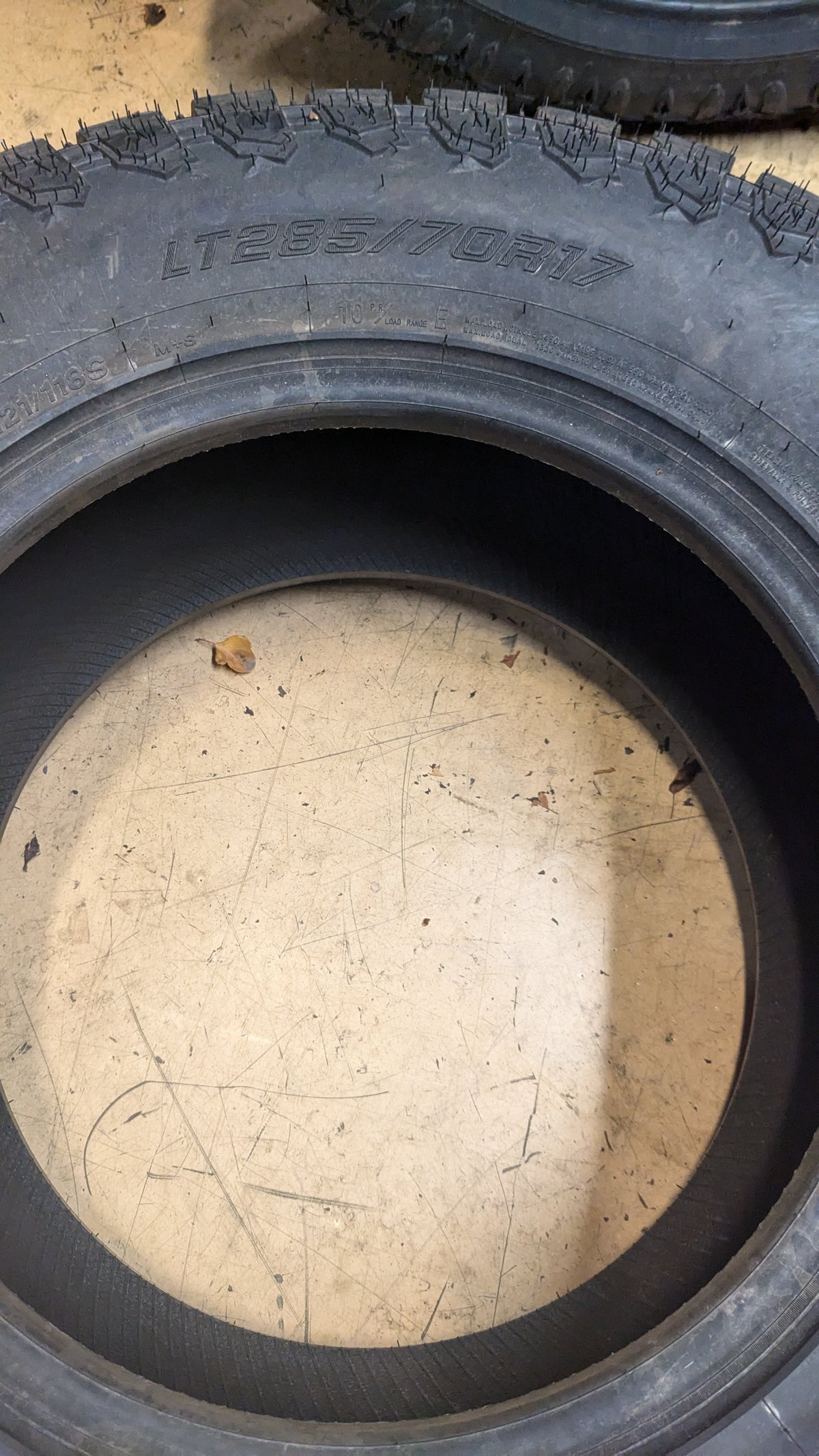LANDSPIDER WILDTRAX R/T BSW LT 285 70 17 121/118S 10PLY ALL TERRAIN TIRE DAT031
