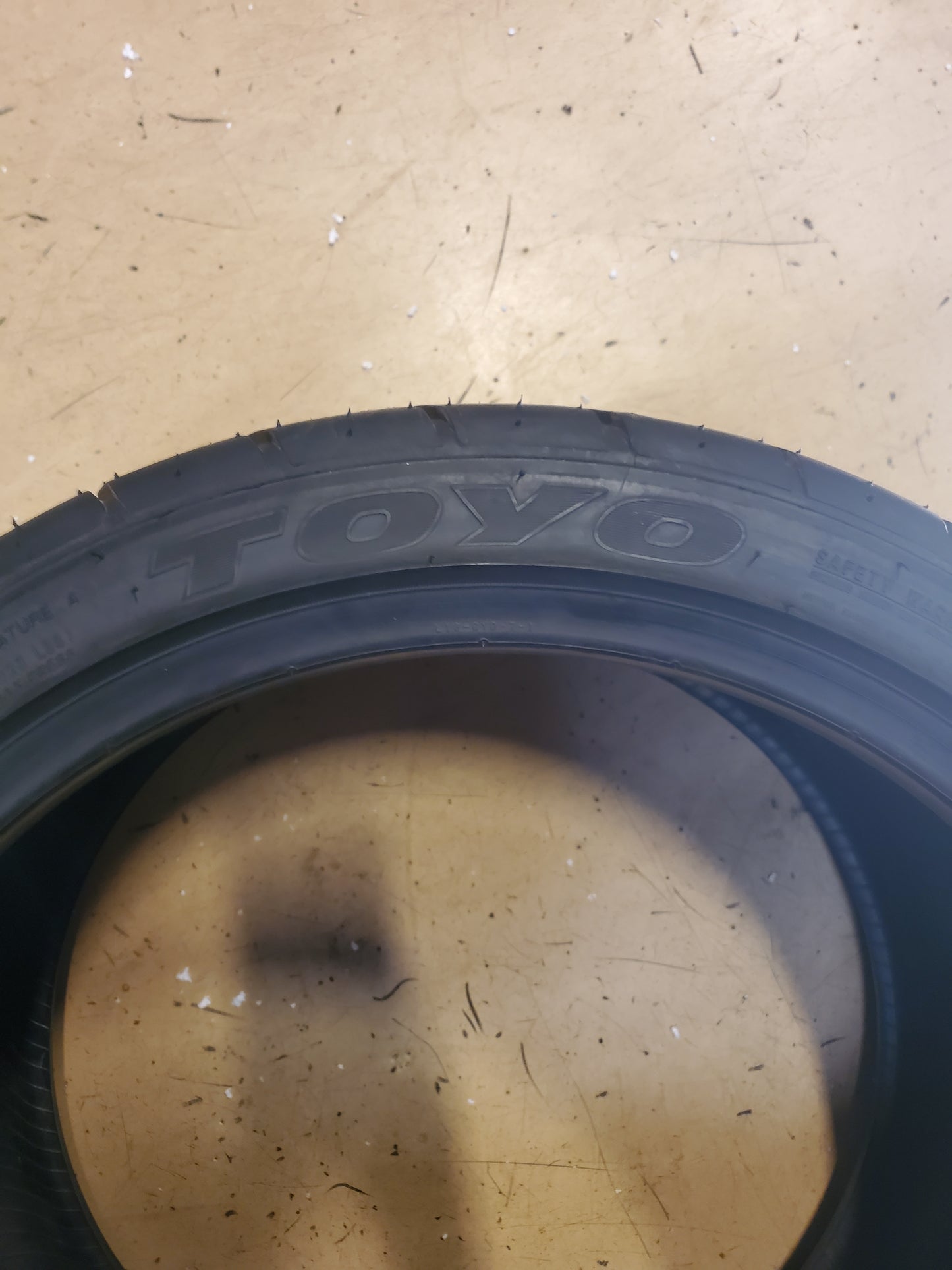 TOYO PROXES R1R BSW P 255 35 18 90W AUTOCROSS TIRE 145090