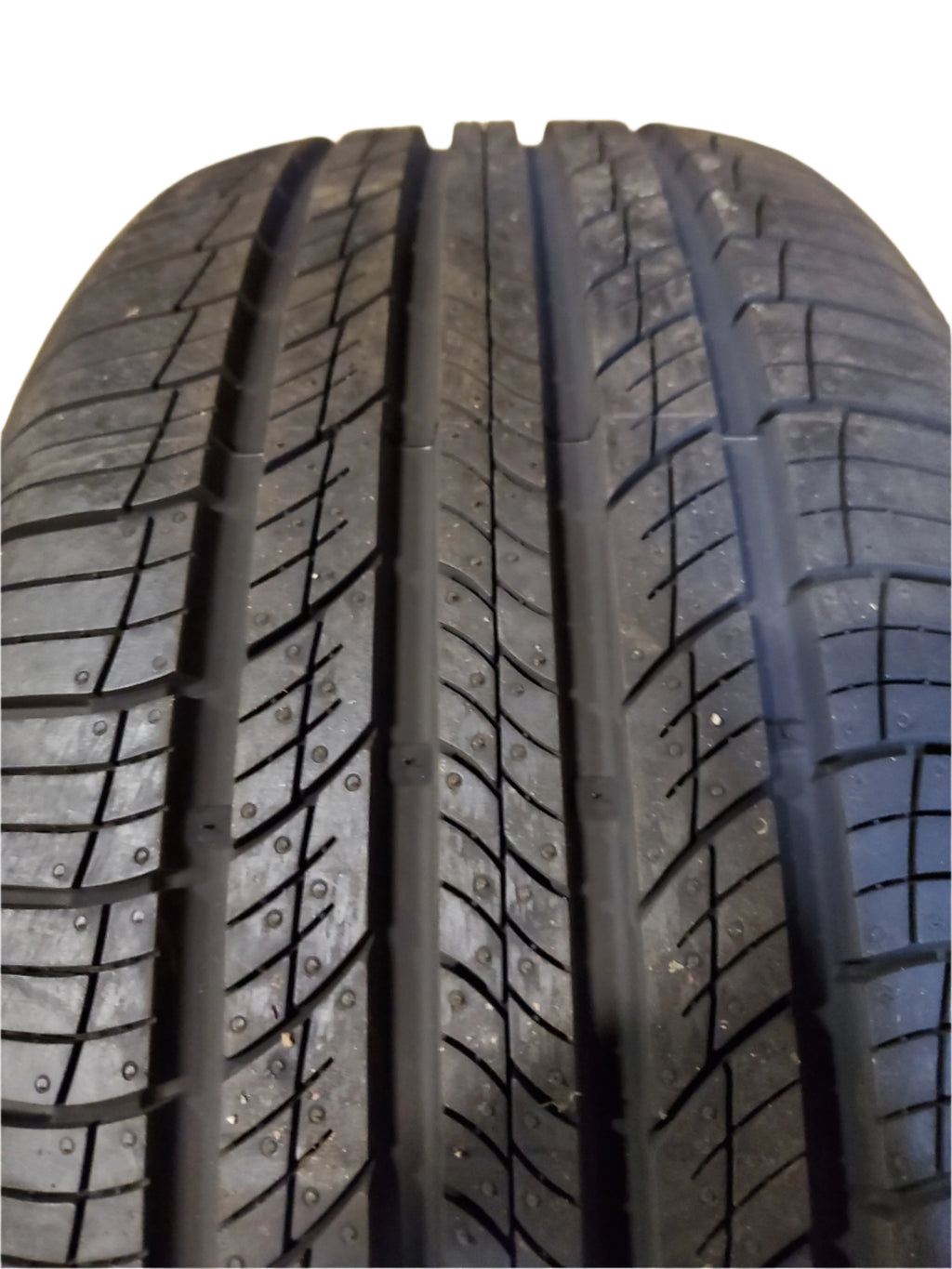 HANKOOK DYNAPRO HP2 BSW P 235 50 19 99V ALL SEASON TIRE 1015269