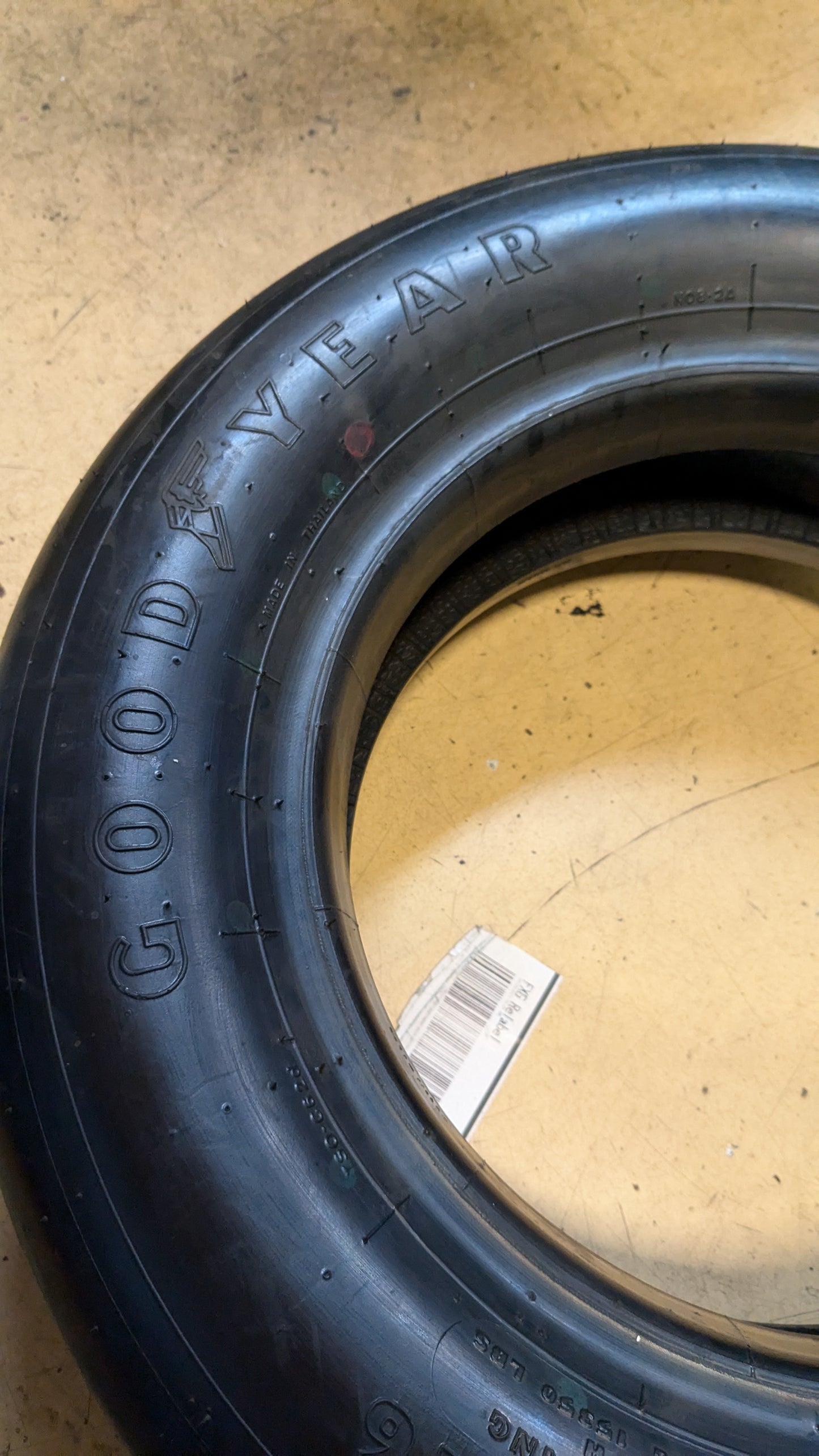 NOS GOODYEAR FLIGHT LEADER BSW  H30 9.5 16 225MPH 16PLY AIRCRAFT 302K62B1
