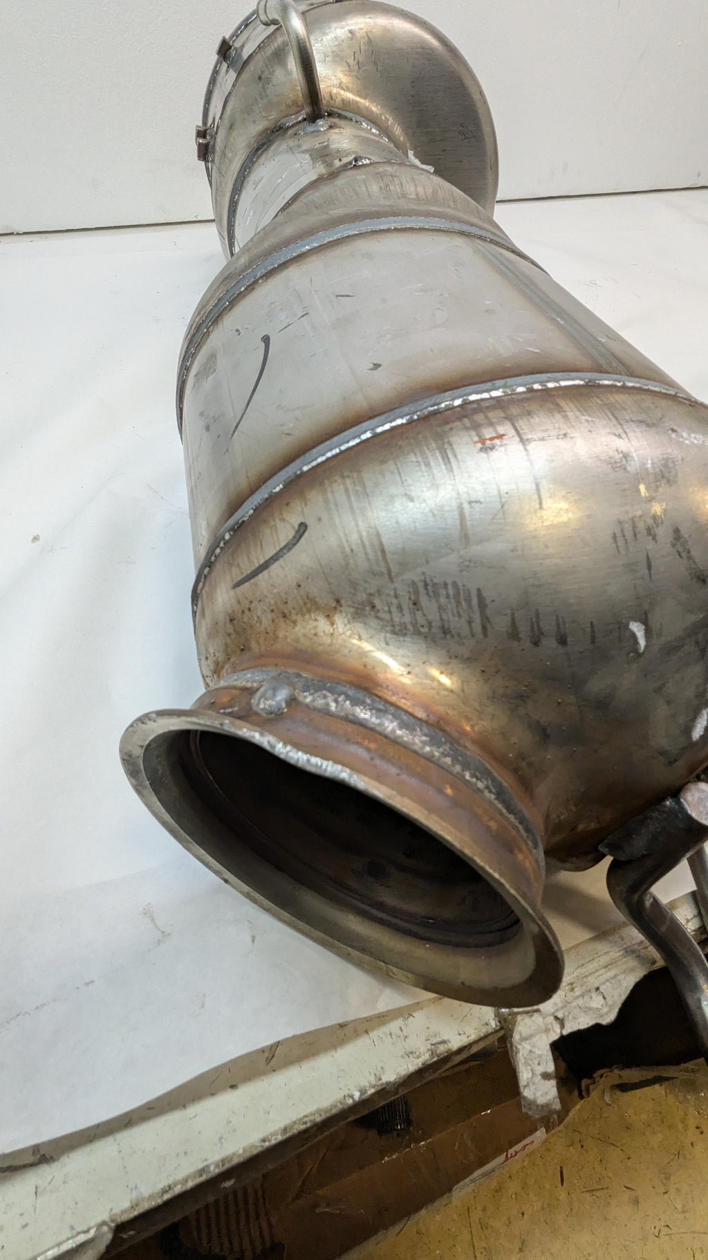 GENUINE MOPAR CATALYTIC DIESEL PARTICULATE FILTER 19-24 DODGE RAM 2500 68296341AE