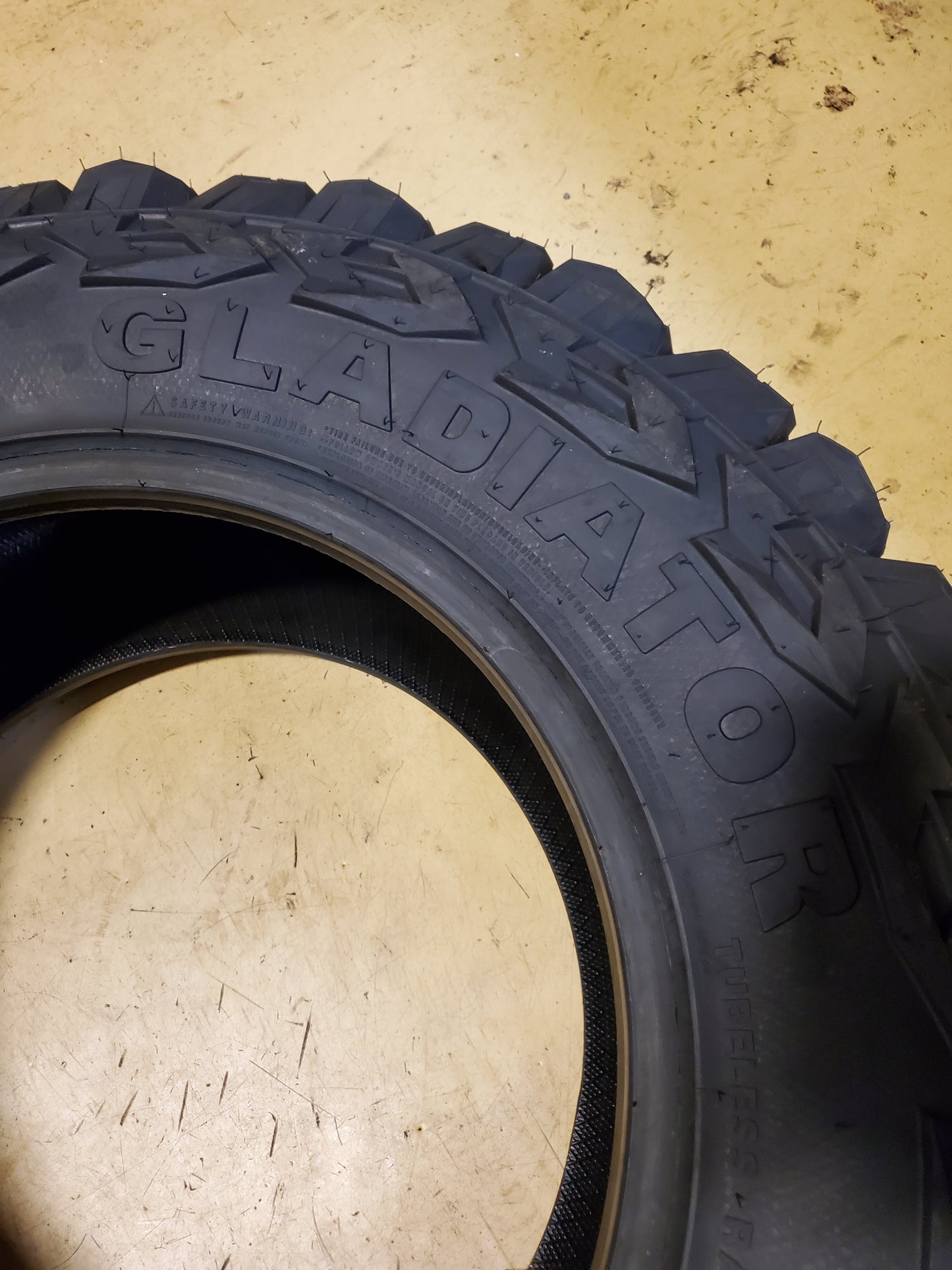 GLADIATOR X COMP M/T BSW LT 37 13.5 20 128Q 12PLY MUD TIRE 1932260374
