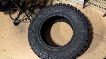FURY COUNTRY HUNTER M/T BSW LT 33 12.5 17 120Q 10PLY MUD TIRE FCHII33125017A.