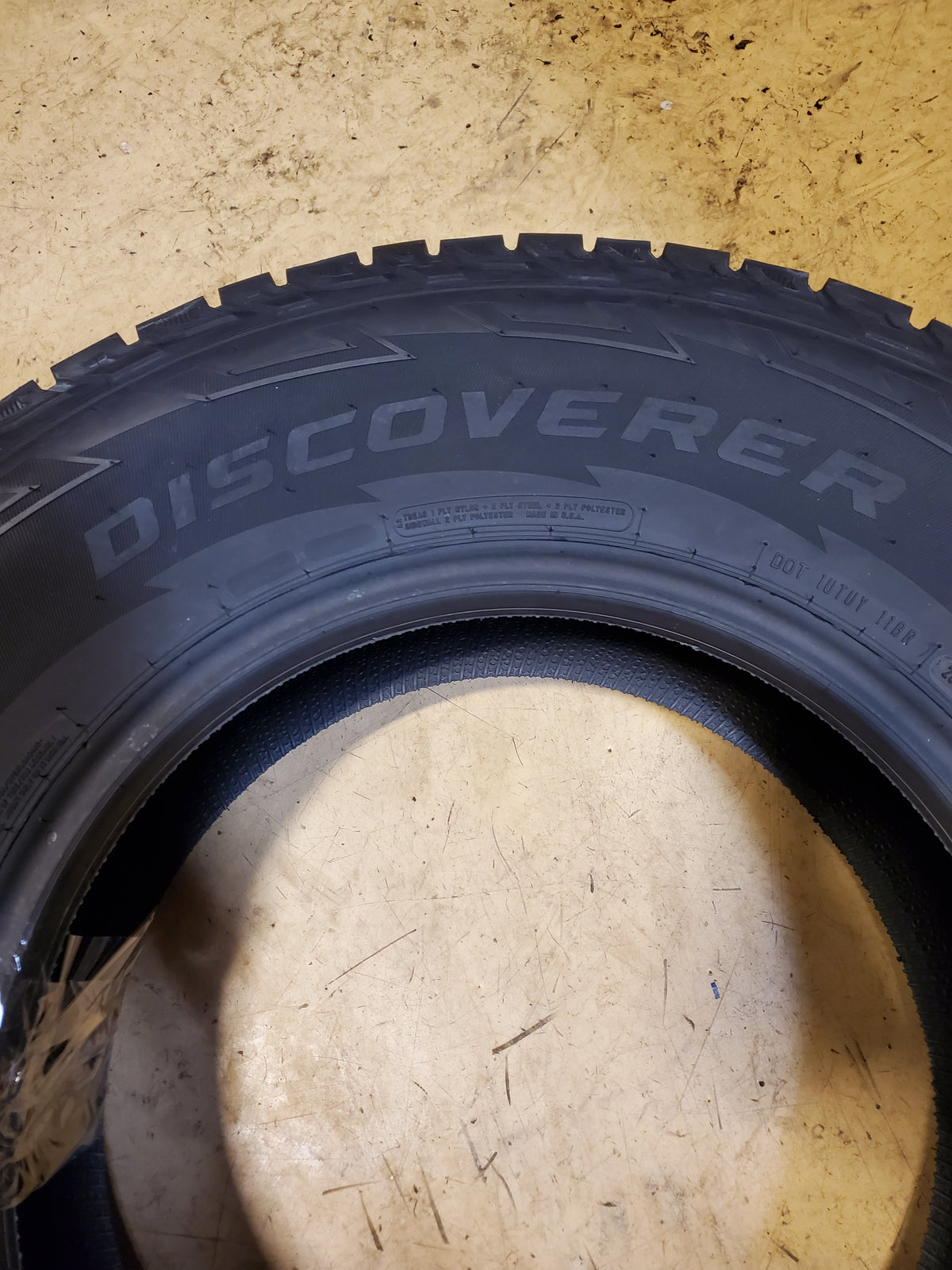 COOPER DISCOVERER ALL-TERRAIN BSW P 245 75 16 111T TIRE 90000097825