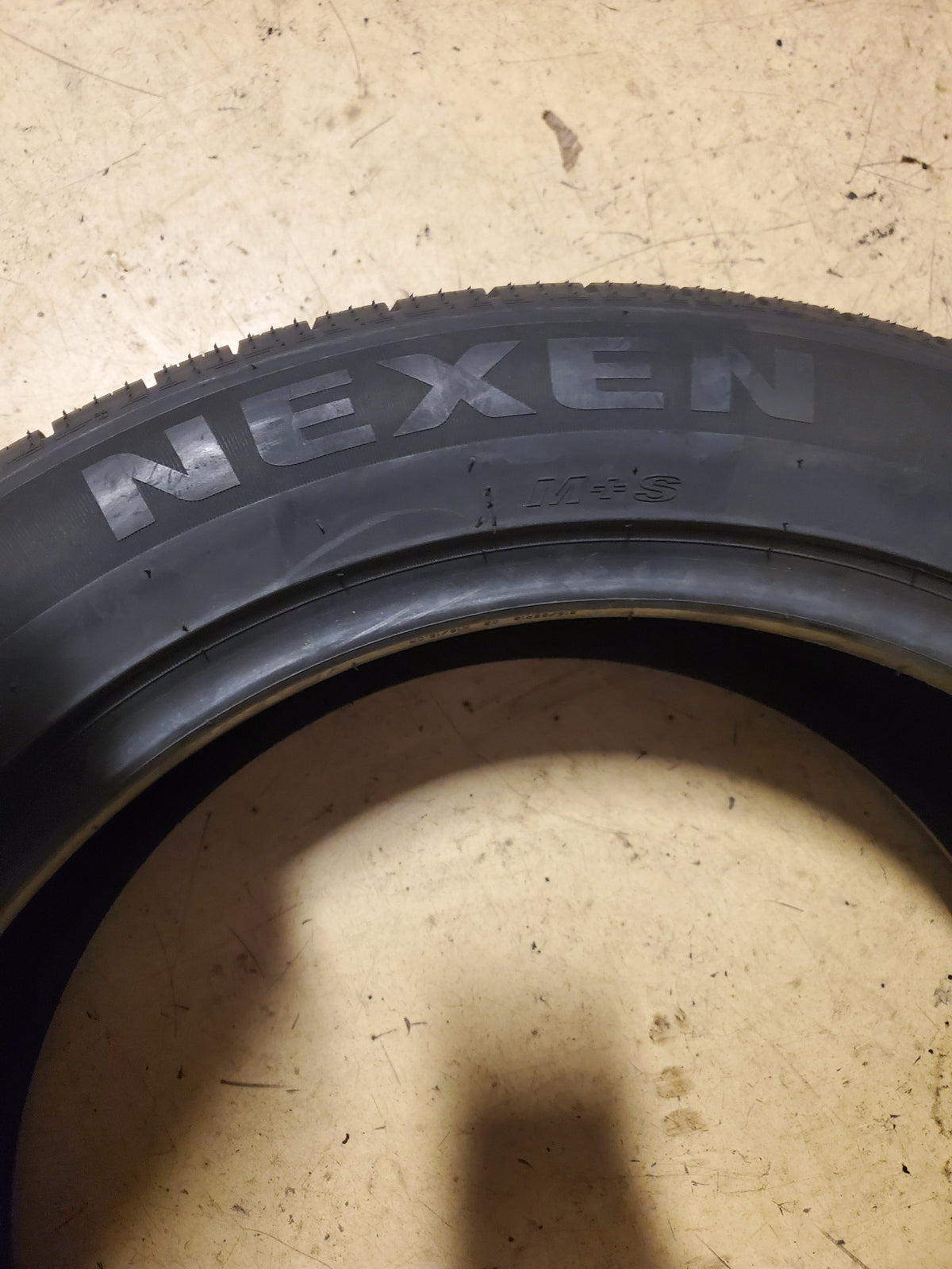 NOS NEXEN N5000 PLATINUM BSW P 215 55 18 95H ALL SEASON TIRE 18150NXK