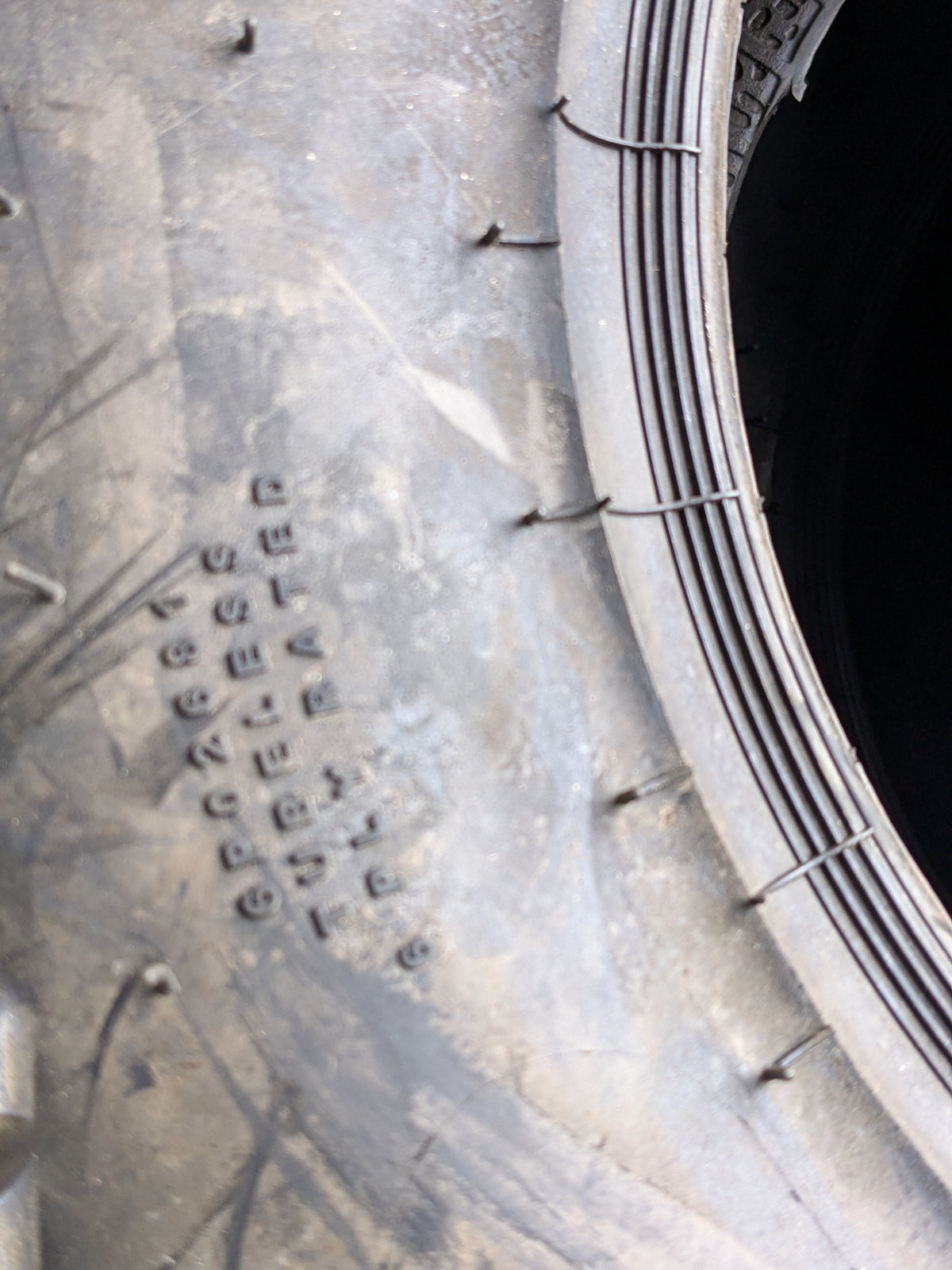 CARLISLE VERSA TRAIL ATR BSW AT 230 80 12 27 9 12 55N ATV/UTV TIRE 6P02681