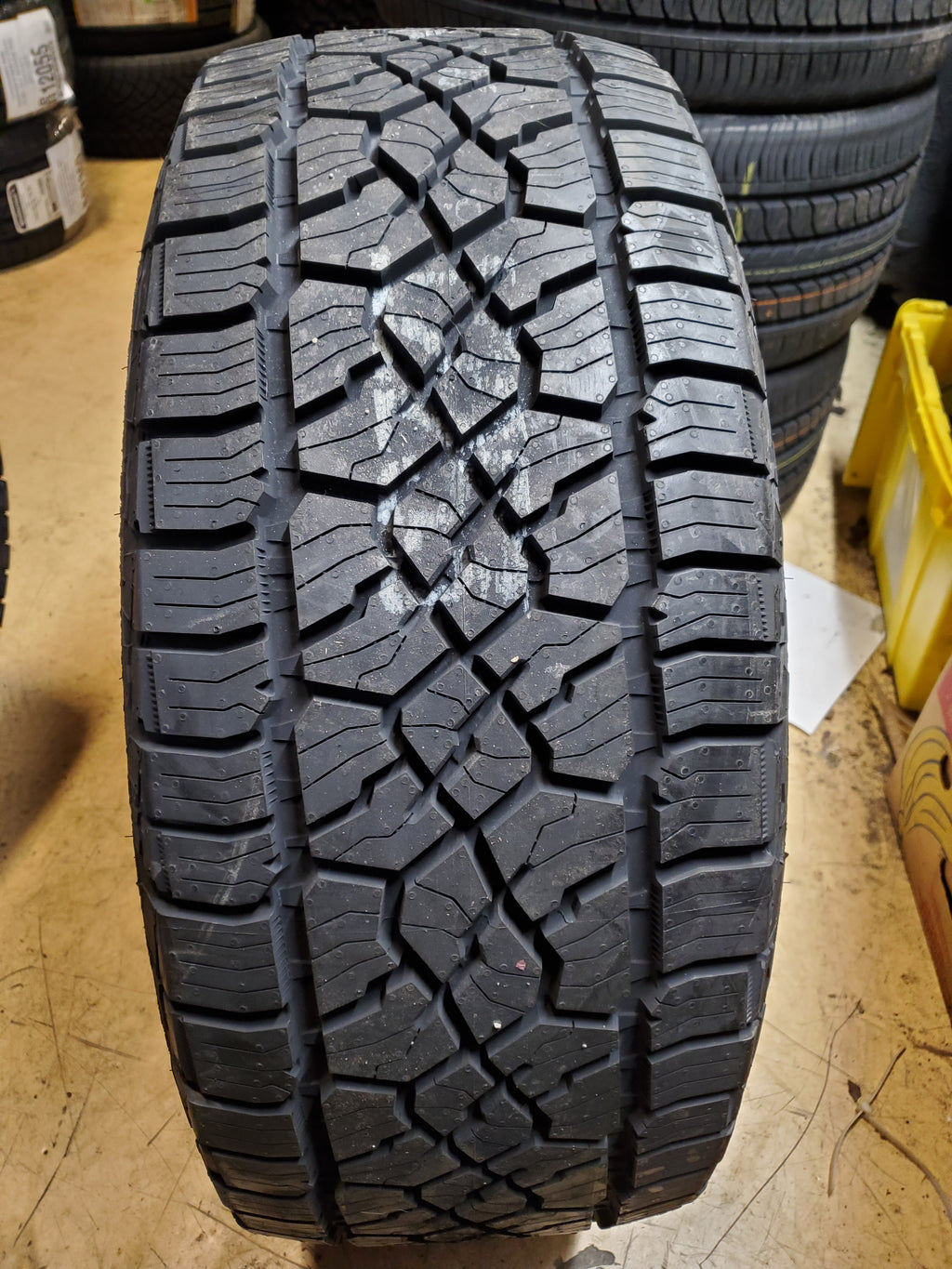 2 MASTERCRAFT COURSER TRAIL BSW P 265 50 20 111T XL ALL TERRAIN TIRE 177126008