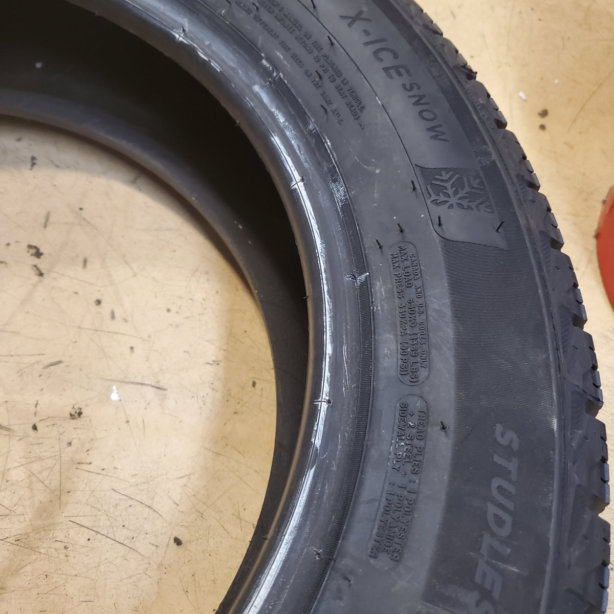 MICHELIN X-ICE SNOW BSW P 195 60 15 92H XL WINTER TIRE 35232