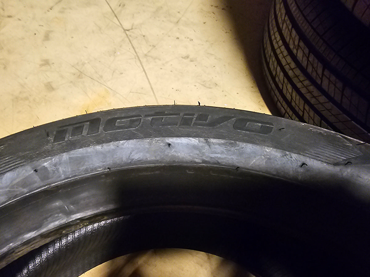 2 NOS NITTO MOTIVO  P 225 50 17 98W XL ALL SEASON  210020