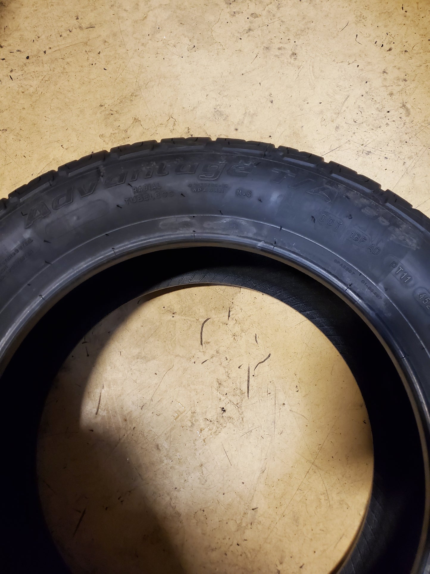 NOS BFGOODRICH ADVANTAGE T/A SPORT BSW P 185 65 15 88T ALL SEASON TIRE 98559