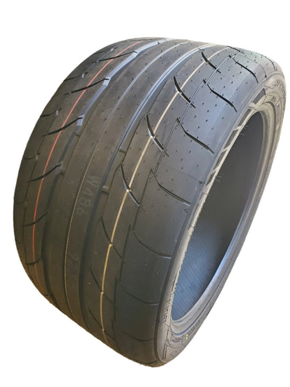 NITTO NT555RII BSW P 305 35 19 106W XL RACING TIRE 108640