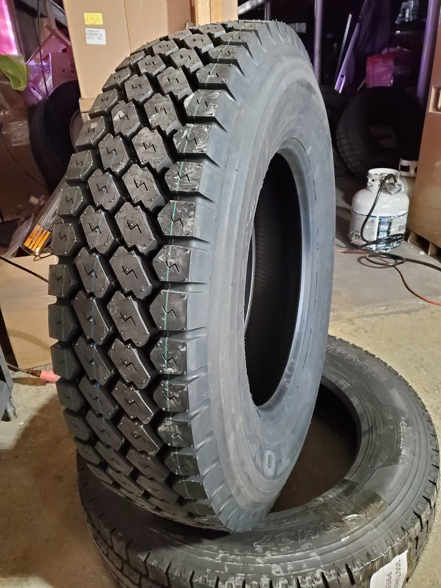 TOYO M610 BSW LT 295 75 22.5 144L 14PLY COMMERCIAL TIRE 556380