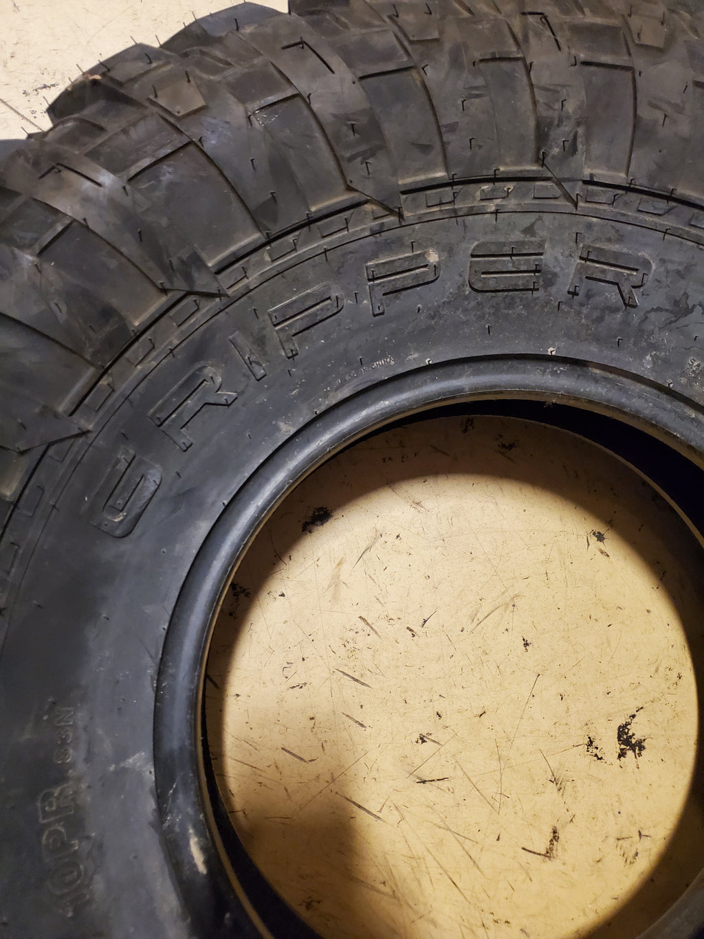 NOS FUEL GRIPPER BSW AT 32 10 14 10PLY ATV/UTV TIRE RFTR321000R14E