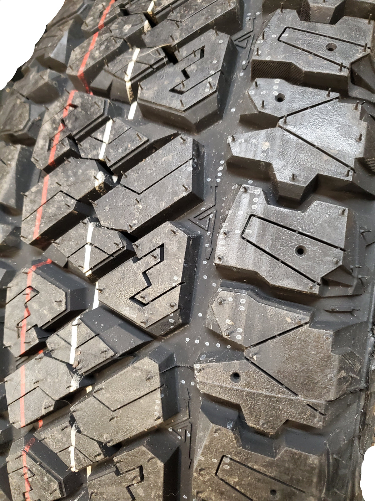 AMERICUS RUGGED A/TR BSW LT 31 10.5 15 109S 6PLY ALL TERRAIN TIRE AMD1745