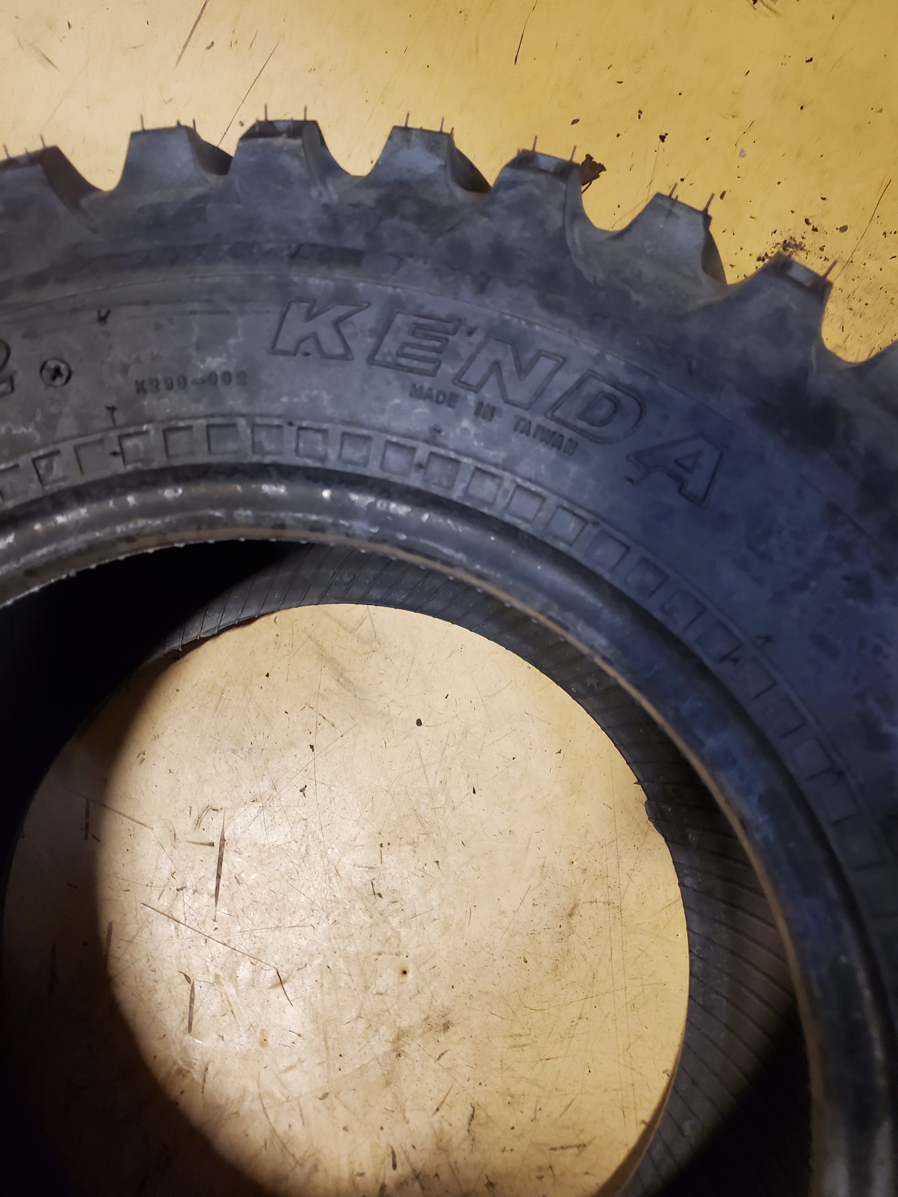 NOS KENDA BEAR CLAW BSW AT 24 8 12 6PLY ATV/UTV TIRE 082991215C1