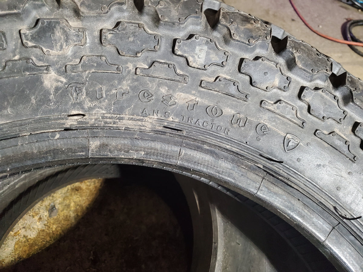 FIRESTONE NON SKID R3 BSW  8.3 24 4PLY TRACTOR TIRE 351733