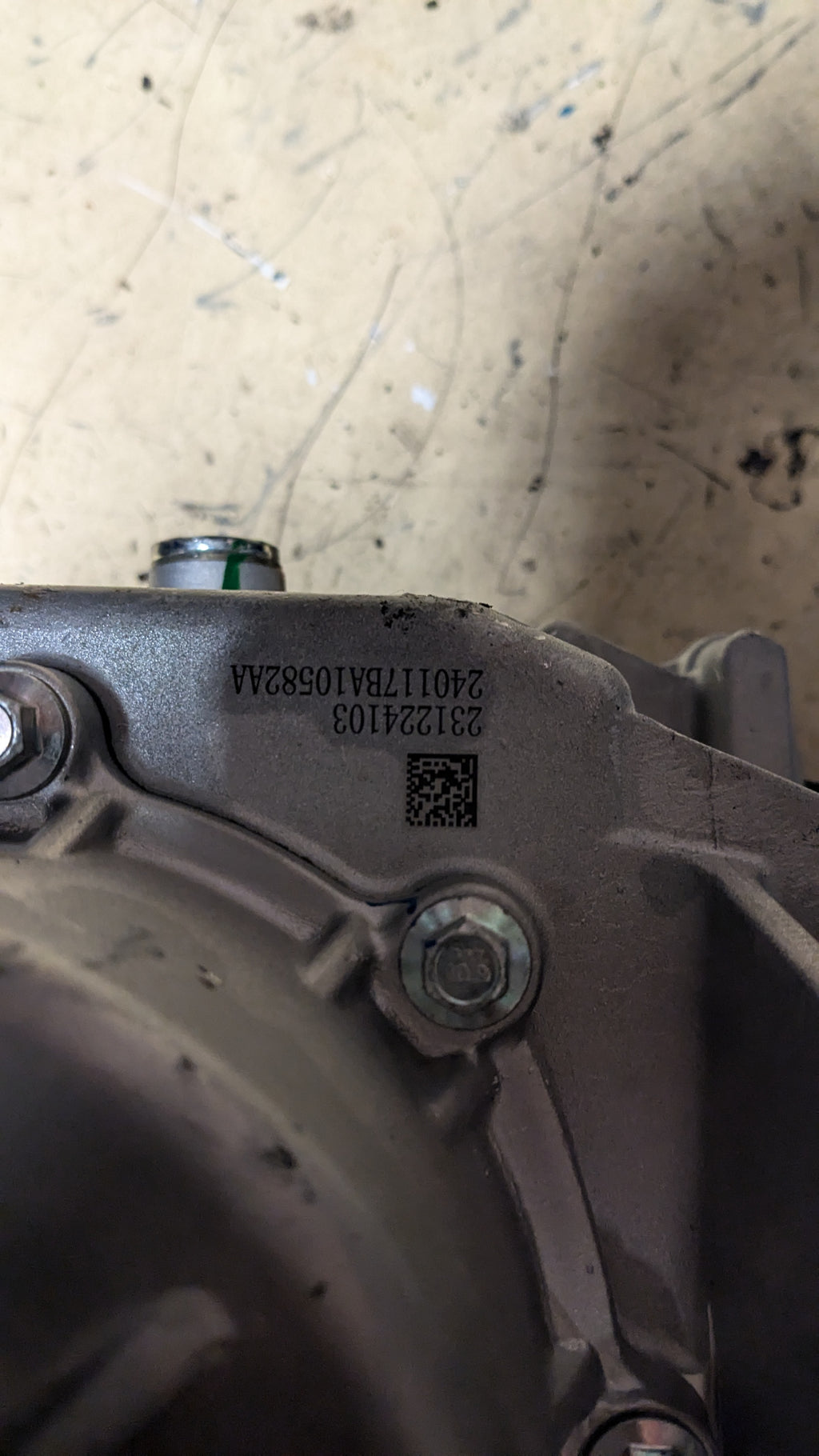 GENUIINE GM CARRIER DIFFERENTIAL 17-19 BUICK LACROSSE 19-23 CADILLAC XT4 86506324