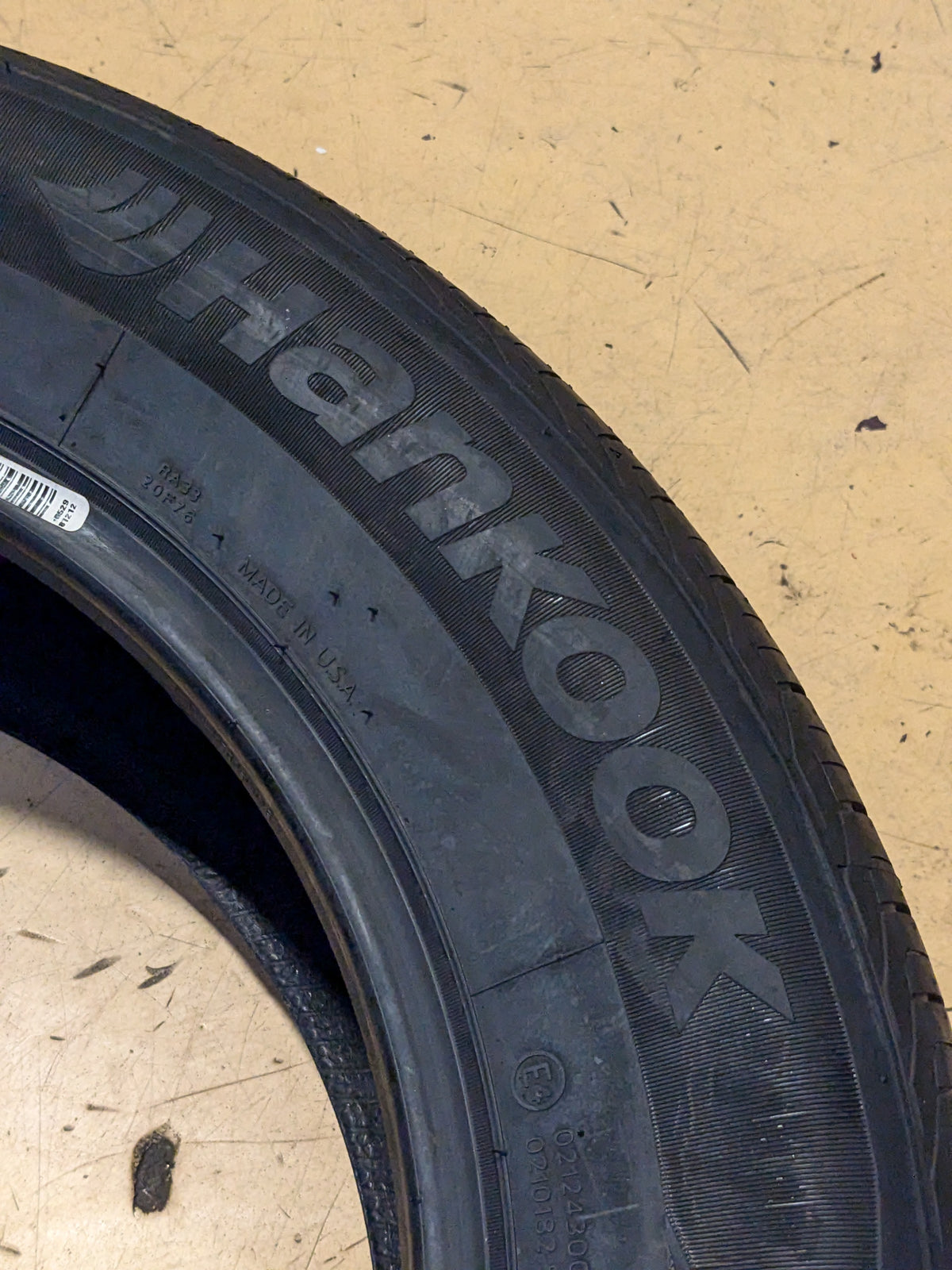 2 HANKOOK DYNAPRO HP2 P 235 60 18 107V SL ALL SEASON TIRES 1025244