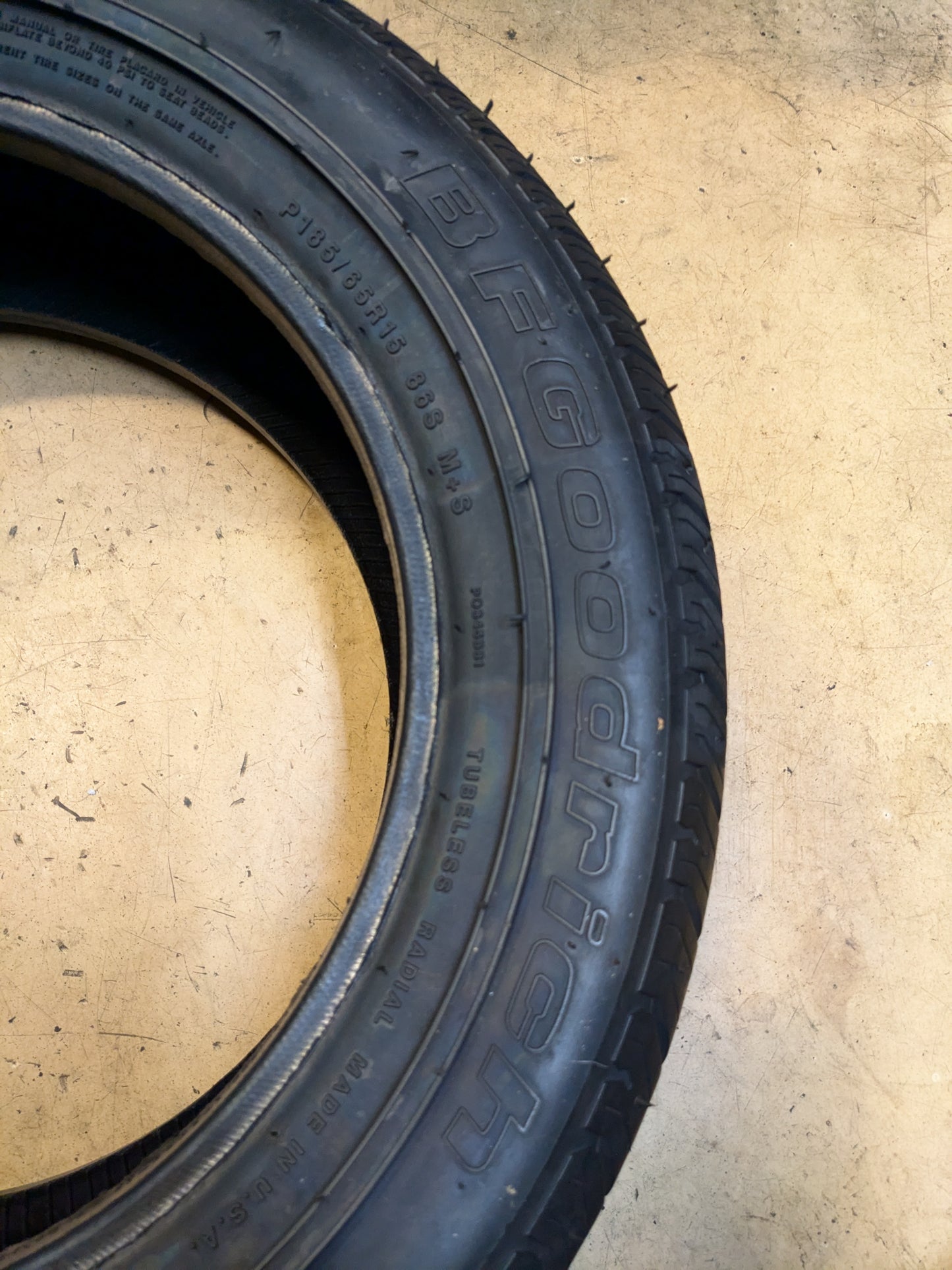 NOS BFGOODRICH SILVERTOWN RADIAL WWW P 185 65 15 86S COKER TIRE TIRE 579605