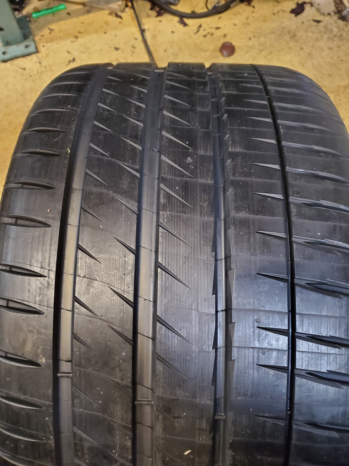 MICHELIN PILOT SPORT 4S BSW P 305 30 20 99Y UHP TIRE 00380