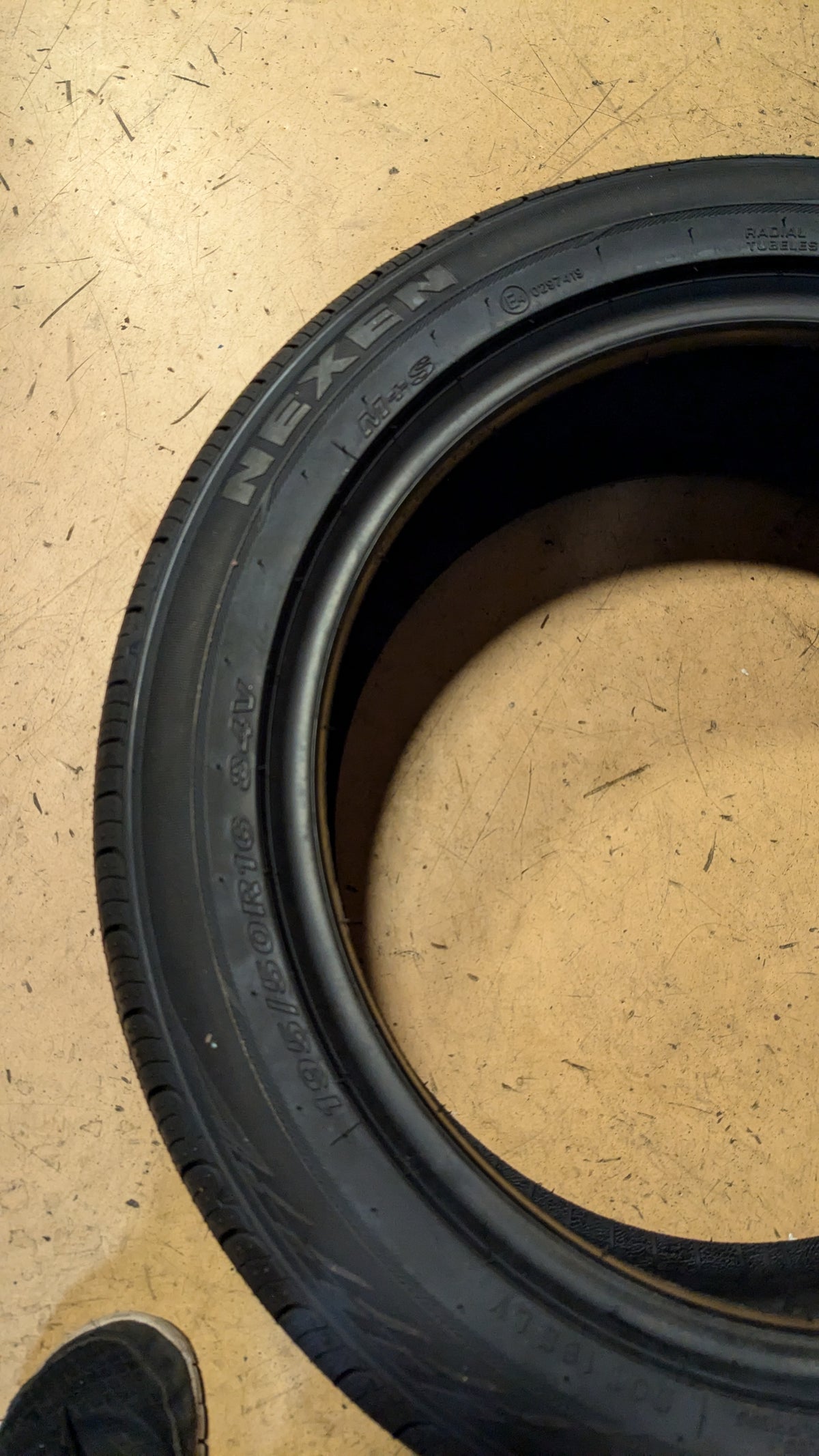 NEXEN N'PRIZ AH8 BSW P 195 50 16 84V ALL SEASON TIRE 15517NXK