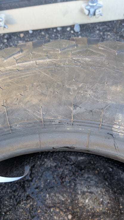 ALLIANCE NDTRACTOR 128A8 BSW 14.9 24 8PLY FARM TIRE 32903353