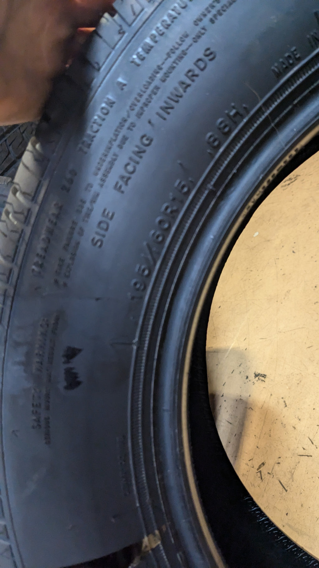 GOODYEAR EAGLE RSA BSW P 195 60 15 88H ALL SEASON TIRE 732401500