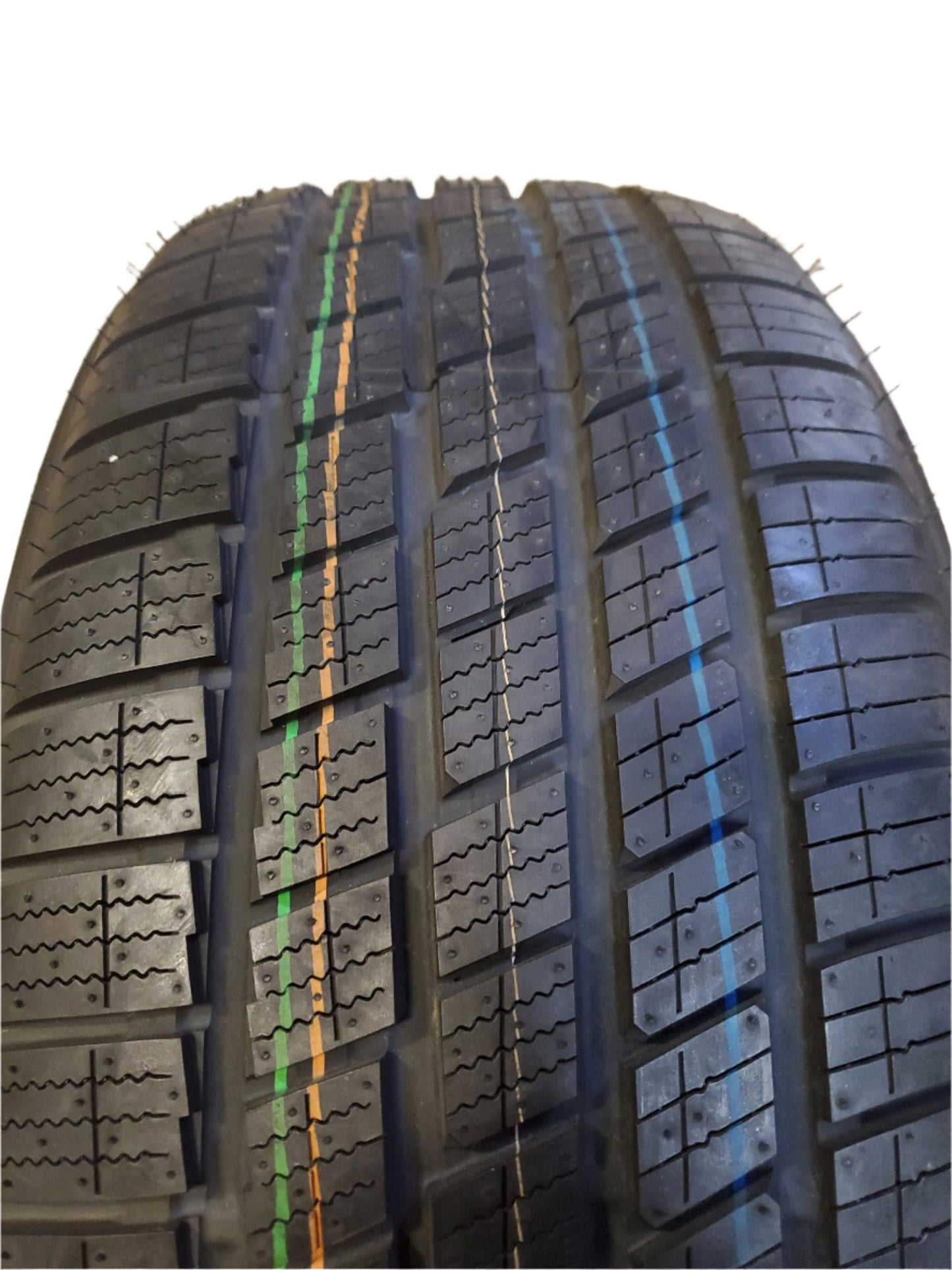 TOYO CELSIUS SPORT BSW P 235 50 18 101W XL ALL WEATHER TIRE 127590