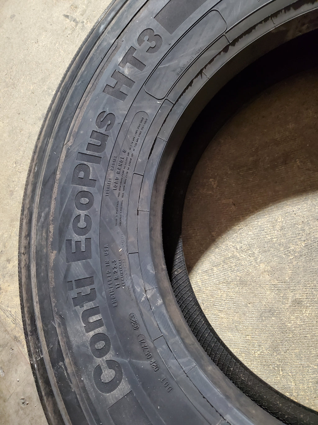 CONTINENTAL CONTI ECO PLUS HT3 BSW LT 11 22.5 144/142L 14PLY TRAILER TIRE 05310280000