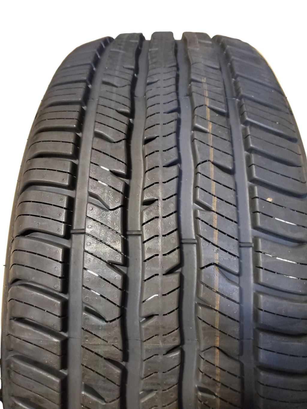 BFGOODRICH ADVANTAGE CONTROL ALL SEASON BSW P 235 50 18 97V TIRE 91494