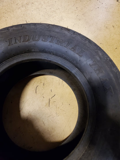 NOS CARLISLE INDUSTRIAL TRAX BSW  23 10.5 12 4PLY LAWN TIRE 599045