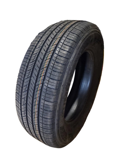 KUMHO CRUGEN HP71 BSW P 235 65 17 104H ALL SEASON TIRE 2282512